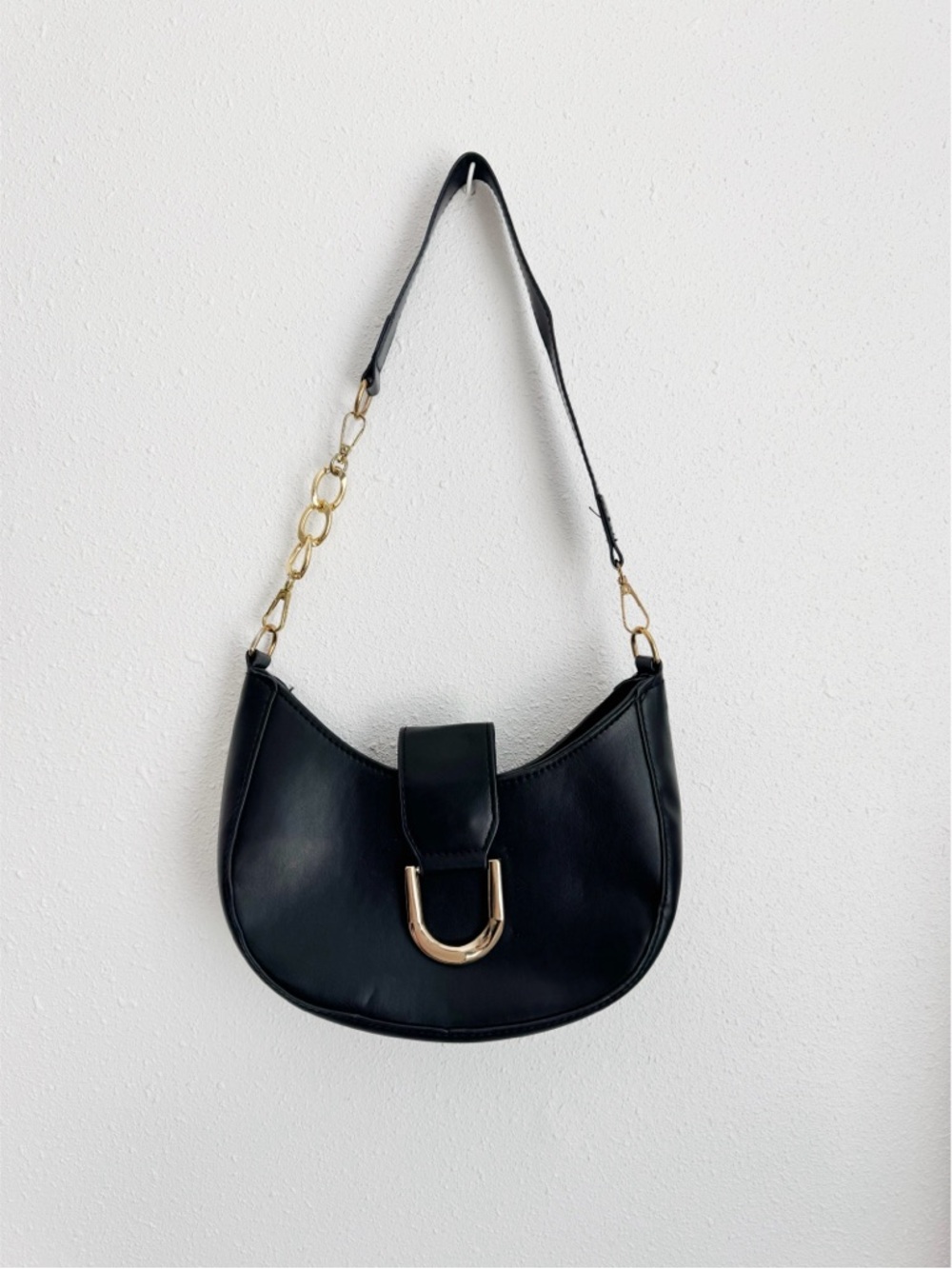 Classic Black Shoulder Bag with Gold Accent